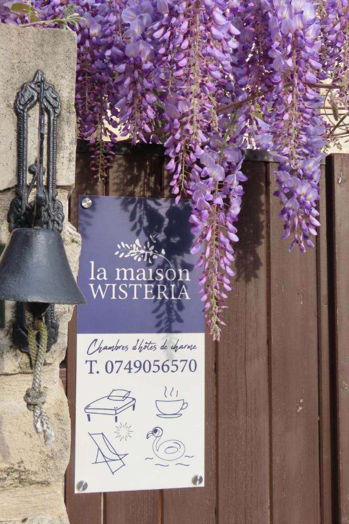 La Maison Wisteria Saint-Pantaleon-les-Vignes Bagian luar foto